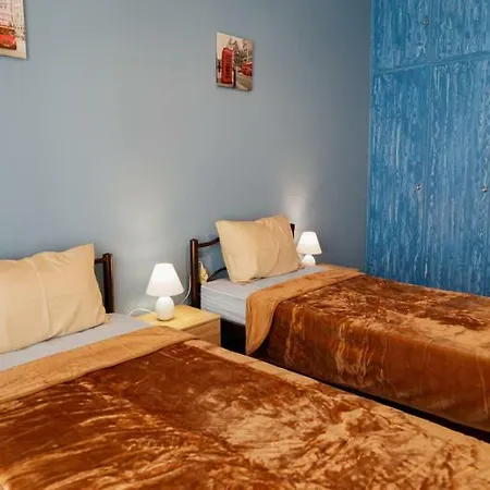 Central Modern With Superfast Wifi *