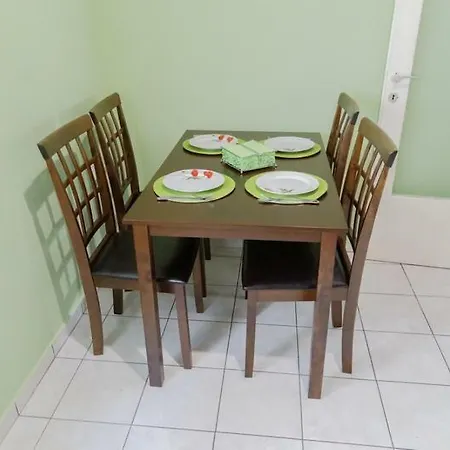 Central Modern With Superfast Wifi Kavala