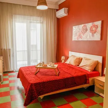 Central Modern With Superfast Wifi Kavala
